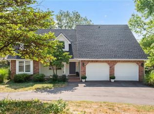 3013 Westdale Rd, Lawrence, KS 66049