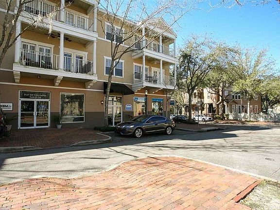 2nd image of 9127 SW 52nd Ave #D