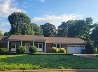 212 Vandyke St, Kernersville, NC 27284