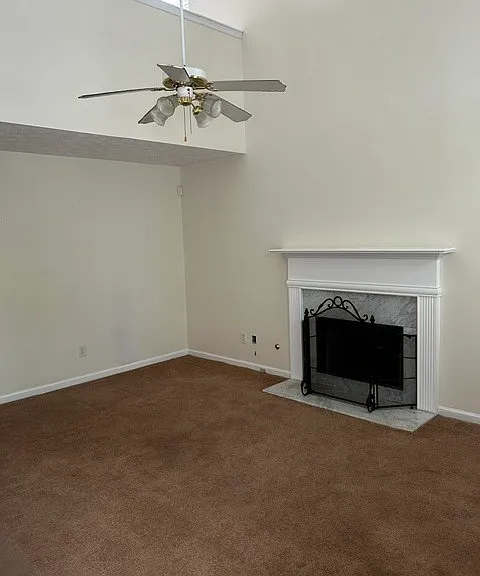 9592 Lakeview Cir — Photo 2