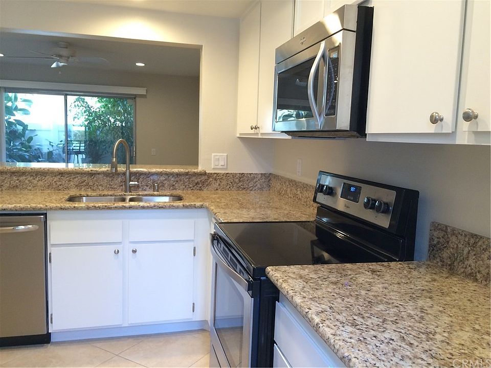 1st image of 93 Abbeywood Ln