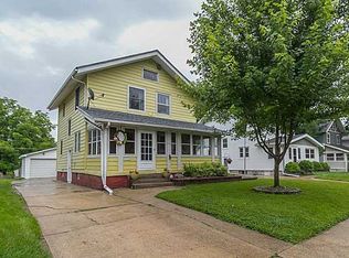 715 36th St, Des Moines, IA 50312