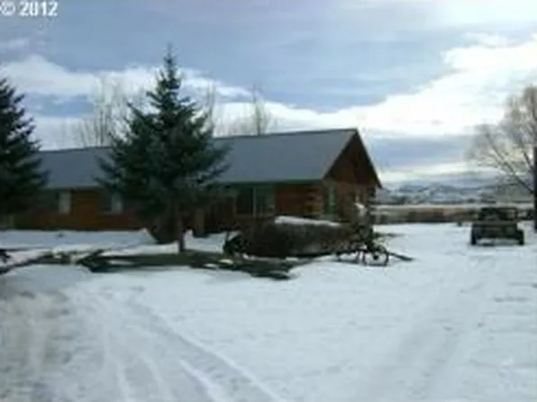 308 Main St, Unity, OR 97884