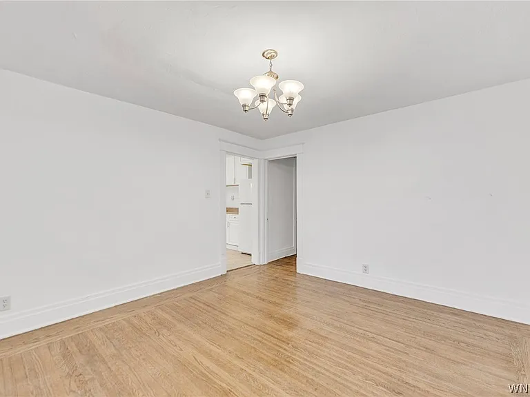 2555 Main St — Photo 10