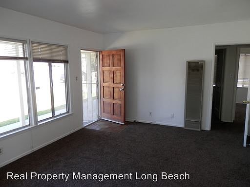 3rd image of 14012 Longworth Ave