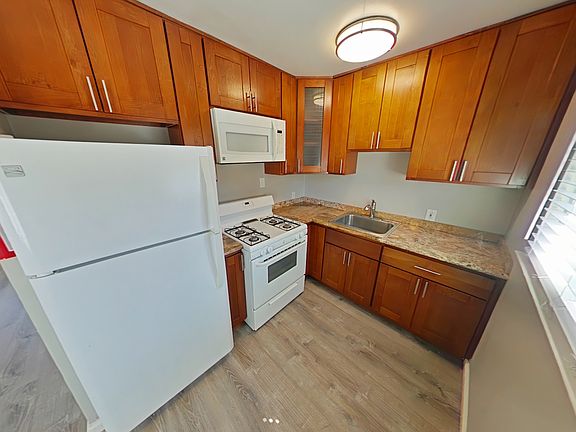 2nd image of 710 Coleman Ave APT 5