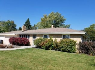 16600 W Addison Ave, New Berlin, WI 53151