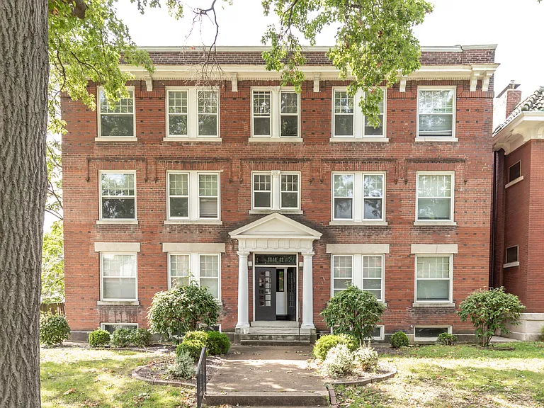 6040 Kingsbury Ave #3E — Photo 1