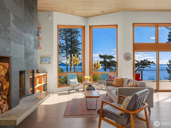 346 Thatcher Pass Rd, Decatur Island, WA 98221