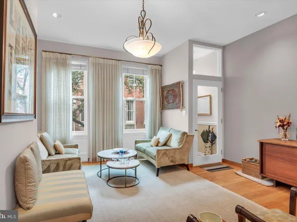 117 N Lambert St, Philadelphia, PA 19103