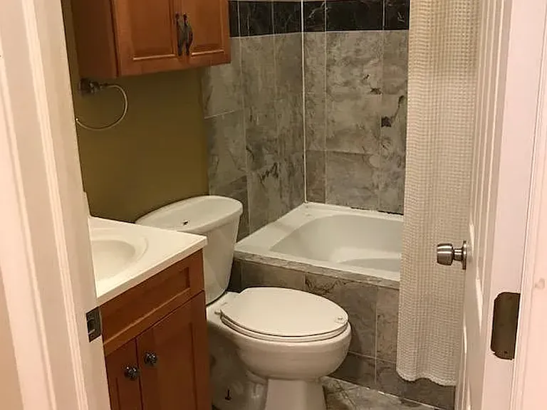 2535 W Chicago Ave #1 — Photo 7
