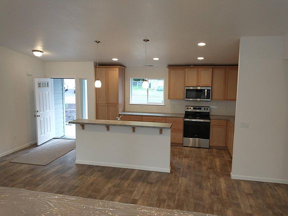 Island Kitchen looks into Great Room