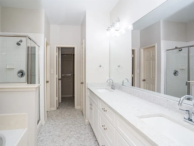 8600 Brunswick Dr — Photo 15