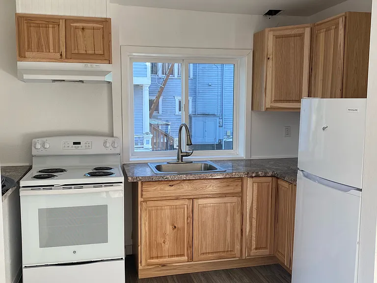 115-133 SE 6th St #101 — Photo 2