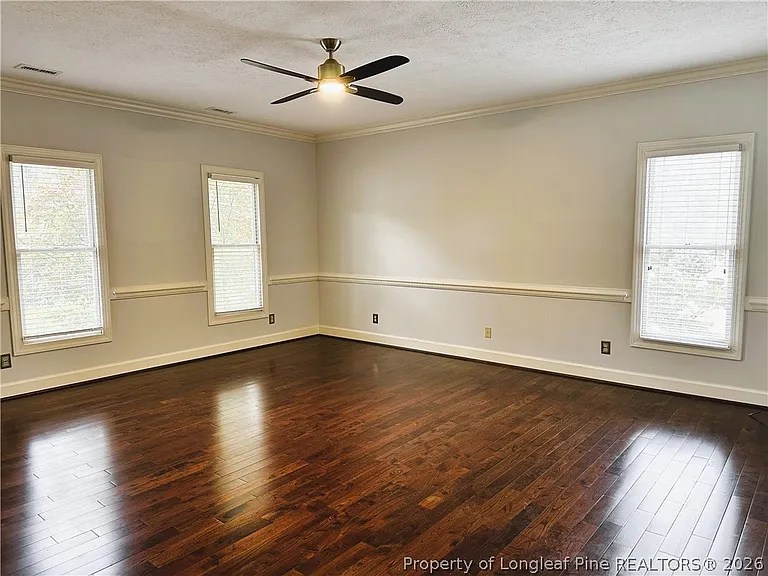 493 Kingsford Rd — Photo 17