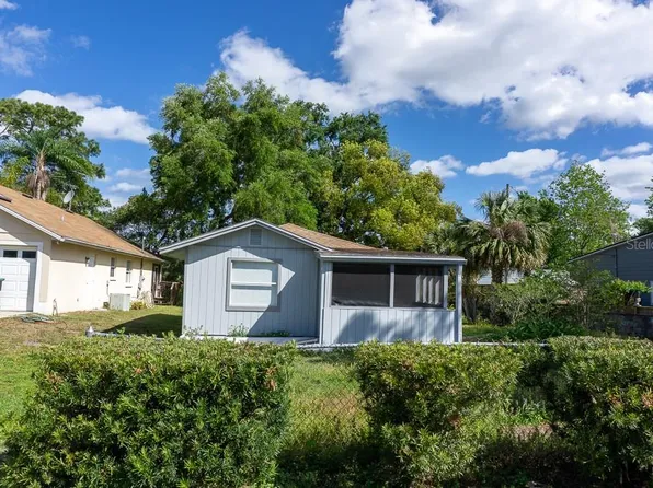 2301 Drake Dr, Orlando, FL 32810