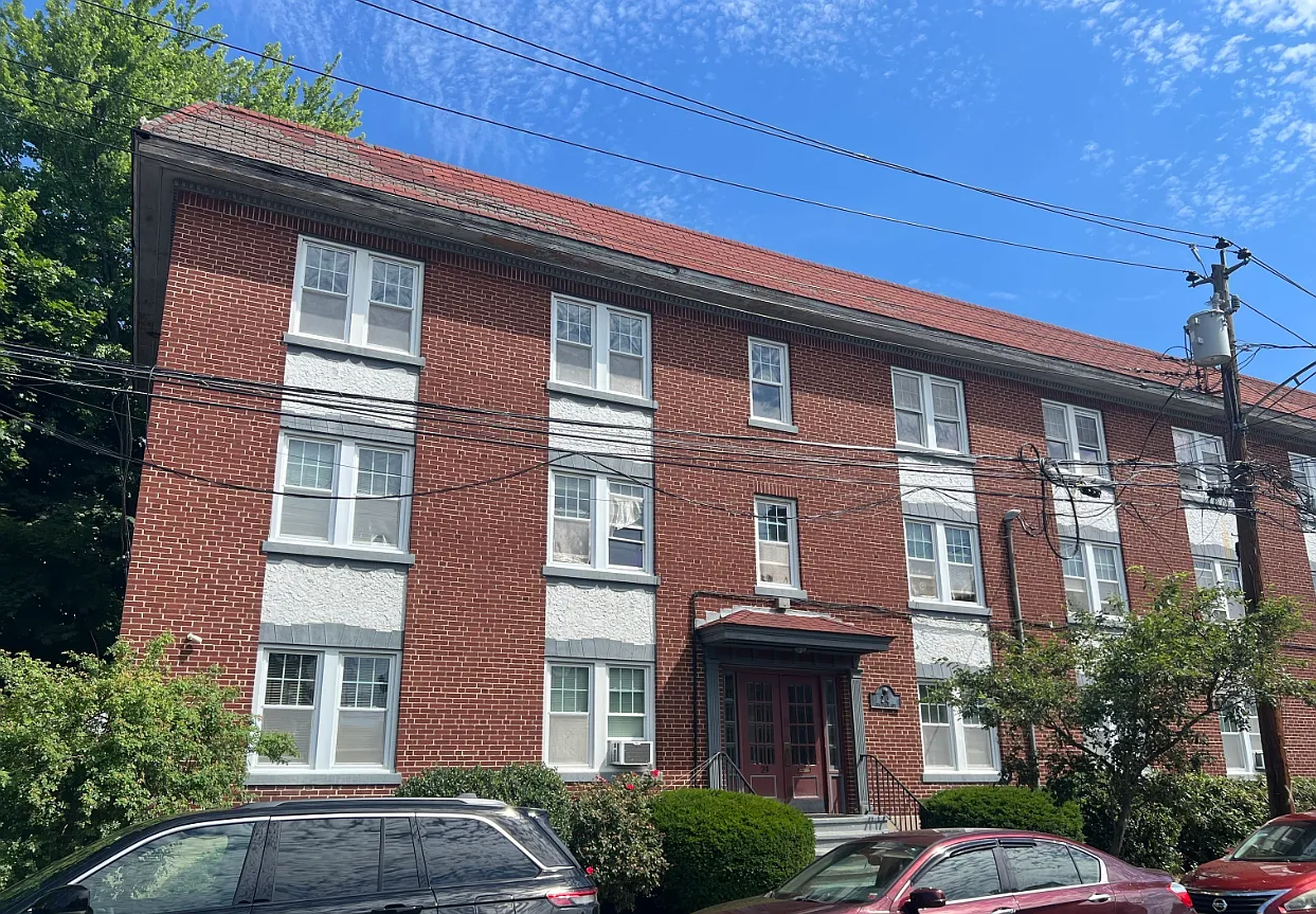 1 bed, 524 sqft, $1,700 — Photo 1