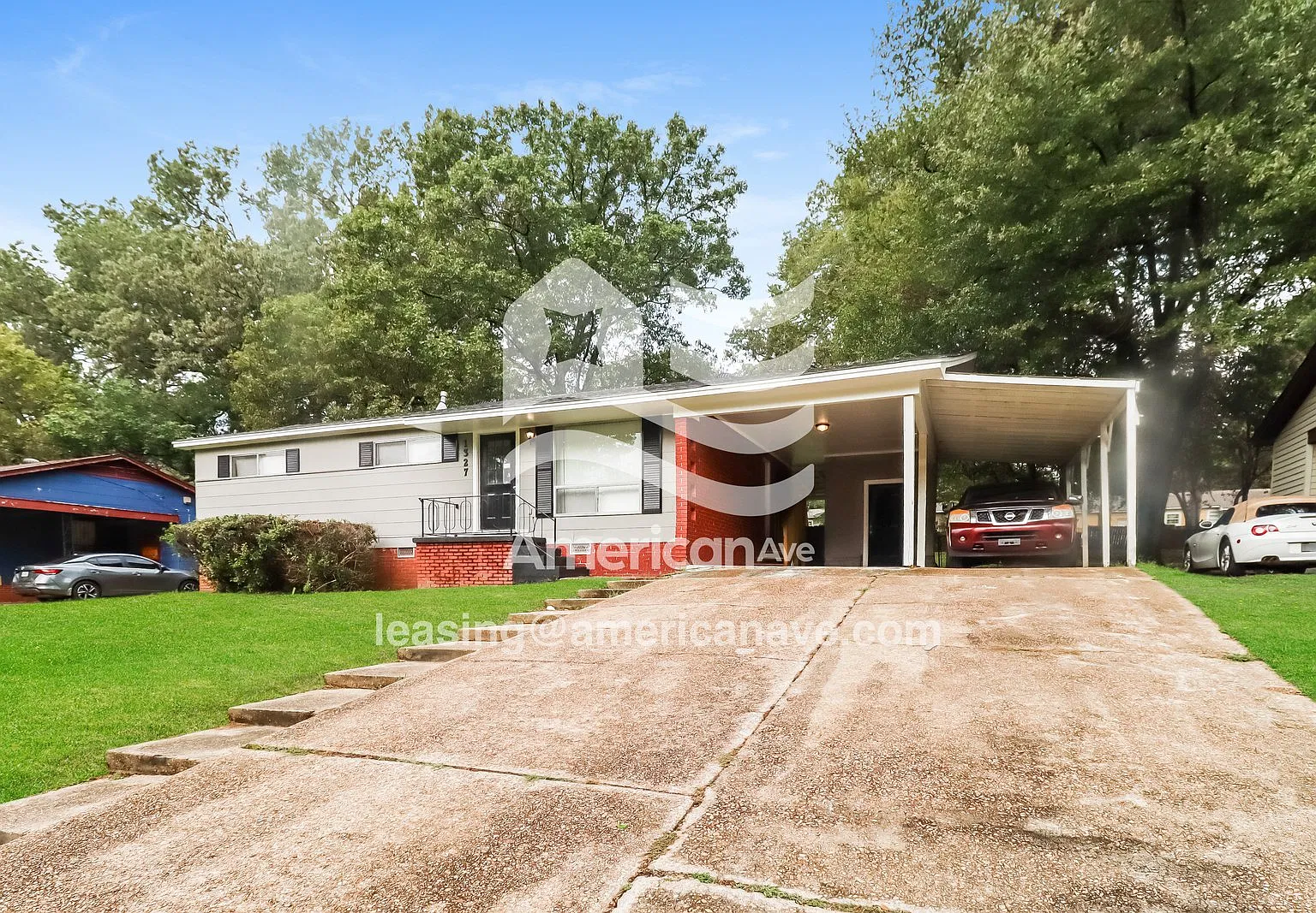 3 bed, 1.0 bath, 1008 sqft, $1,025 — Photo 3