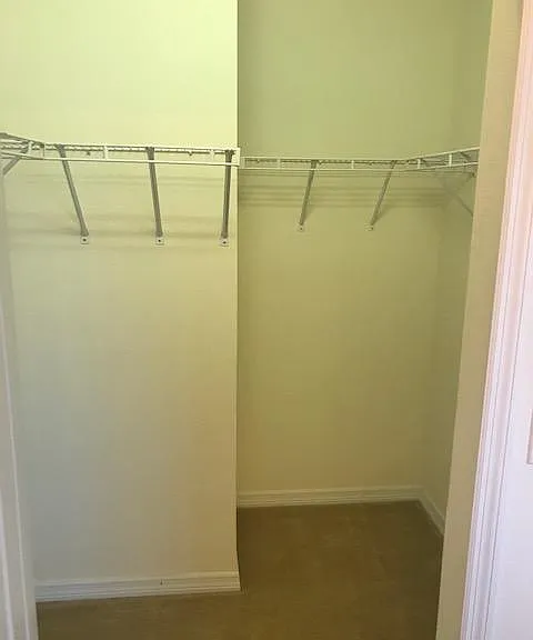 7708 Red Mill Cir — Photo 22