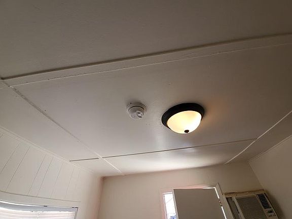 2nd image of 145 N Inez St APT 1