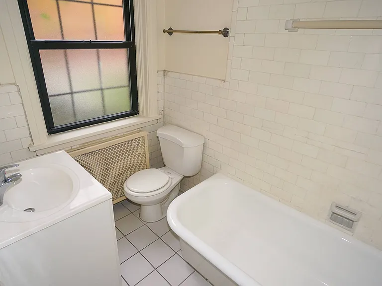 Bathroom Bathroom
