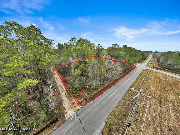 3rd image of Red Creek Rd