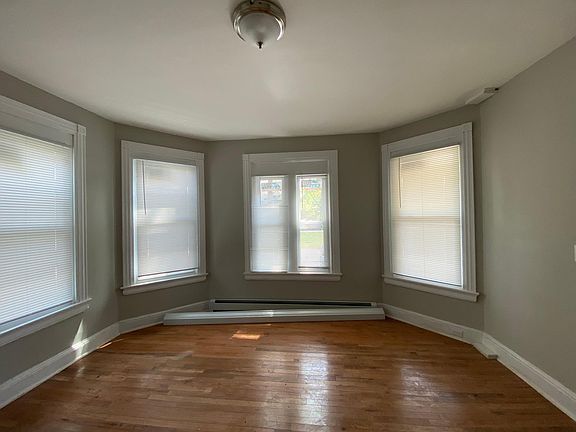 5th image of 457 Edgewood Ave #1A