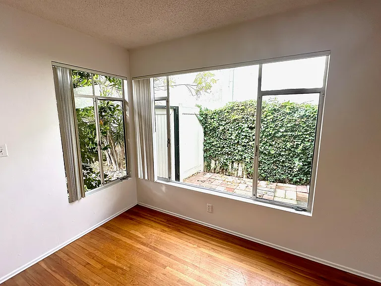 3082 Madison Ave — Photo 1