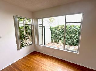 3082 Madison Ave, Carlsbad, CA 92008