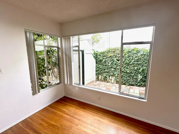 3082 Madison Ave, Carlsbad, CA 92008