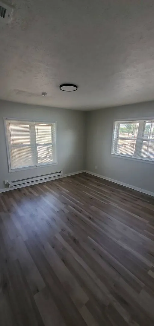 4106 Lee Rd — Photo 3