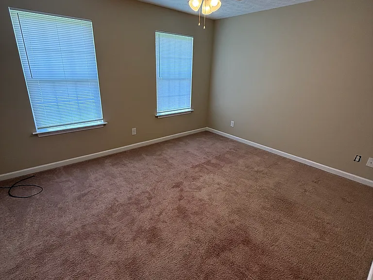 983 Cooper Ave — Photo 7