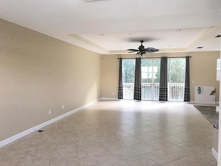 1243 Bolton Pl — Photo 12