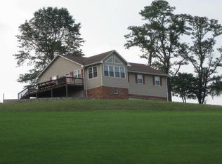 1203 Old Quaker Rd, Galax, VA 24333