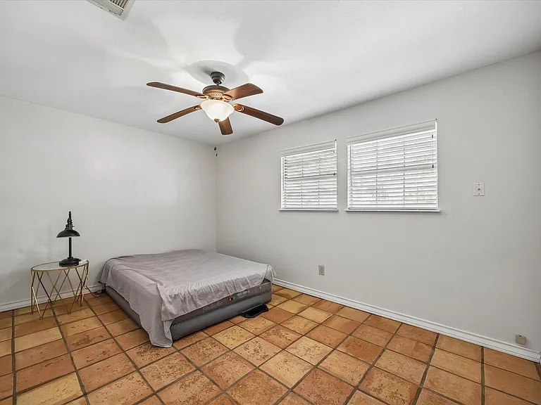 420 High Mesa Dr — Photo 11