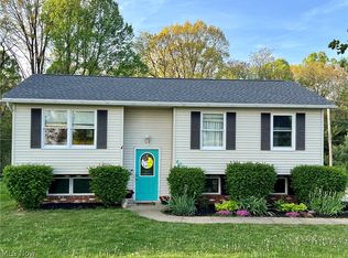 4027 Old Wheeling Rd, Zanesville, OH 43701