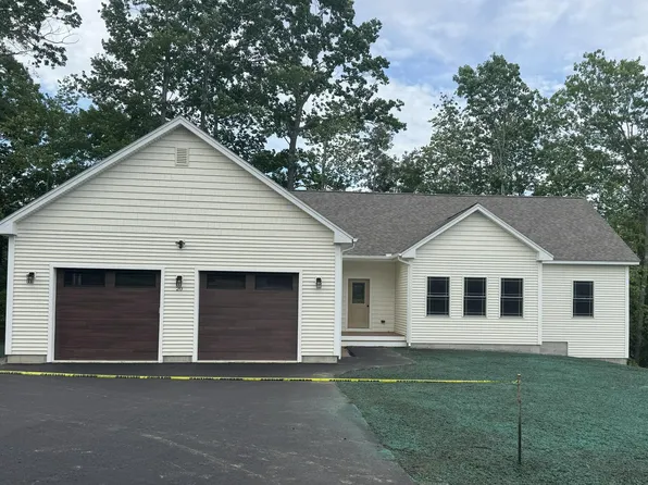 20 Eastern Lane, Standish, ME 04084