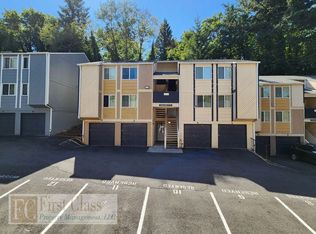 3648 SW Beaverton Hillsdale Hwy #12, Portland, OR 97221