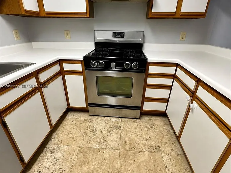 15325 SW 106th Ter #630 — Photo 4