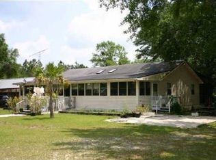 110 Indian Swamp Rd, Wewahitchka, FL 32465