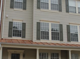 8311 Duck Hawk Way #70, Lorton, VA 22079