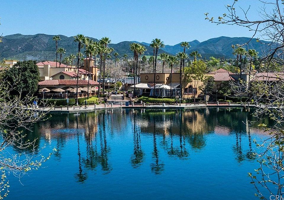 1st image of 252 Montana Del Lago Dr