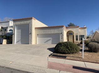 4509 Chadwick Rd NW, Albuquerque, NM 87120