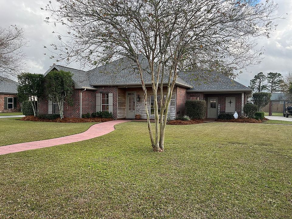 455 Meadow View Ct, Thibodaux, LA 70301 Zillow