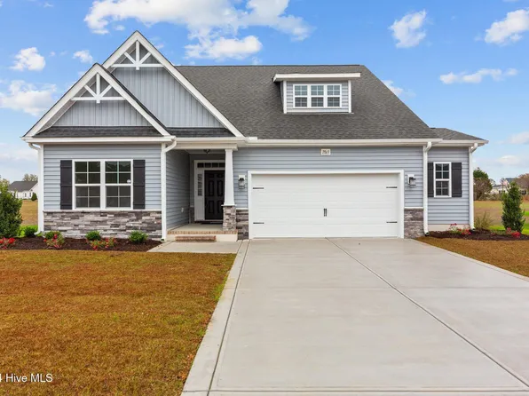 2863 Tucker Hill Drive, Grimesland, NC 27837