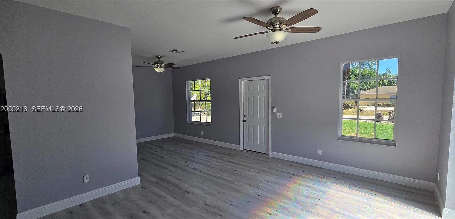 3 bed, 2.0 bath, $2,600 — Photo 2
