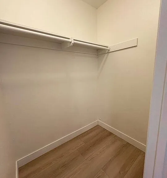 870 Figueroa Ter #1 — Photo 22