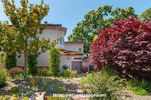 2503 Las Gallinas Ave Photo 1
