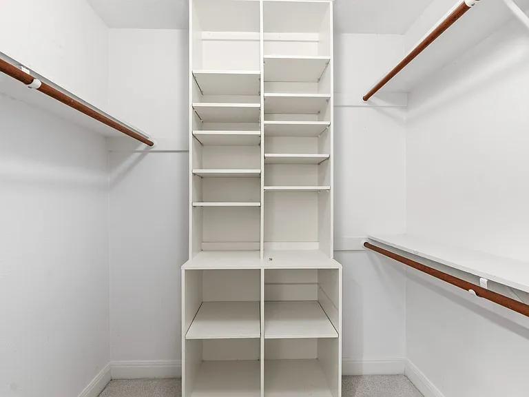 2500 Steck Ave #7 — Photo 13