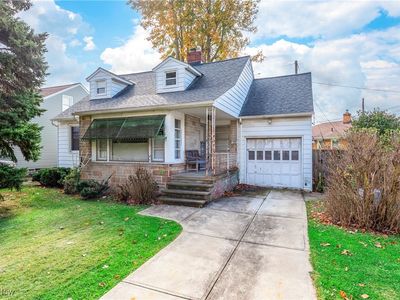 6298 Chestnut Hills Dr, Parma, OH, 44129